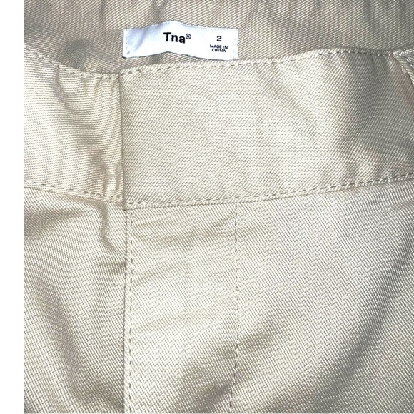 NEW Aritzia TNA Crawford beige khaki chino pants trouser worn Kendall Jenner 2 - Picture 4 of 5